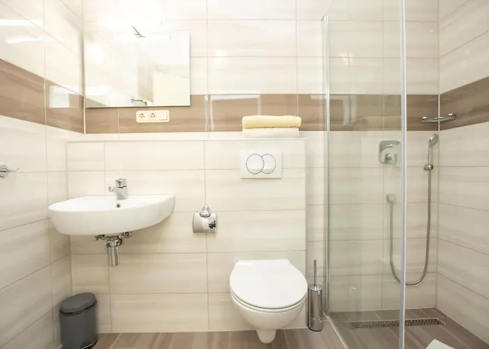 Apartamento Schoene In Mit Grossem Balkon By Interhome